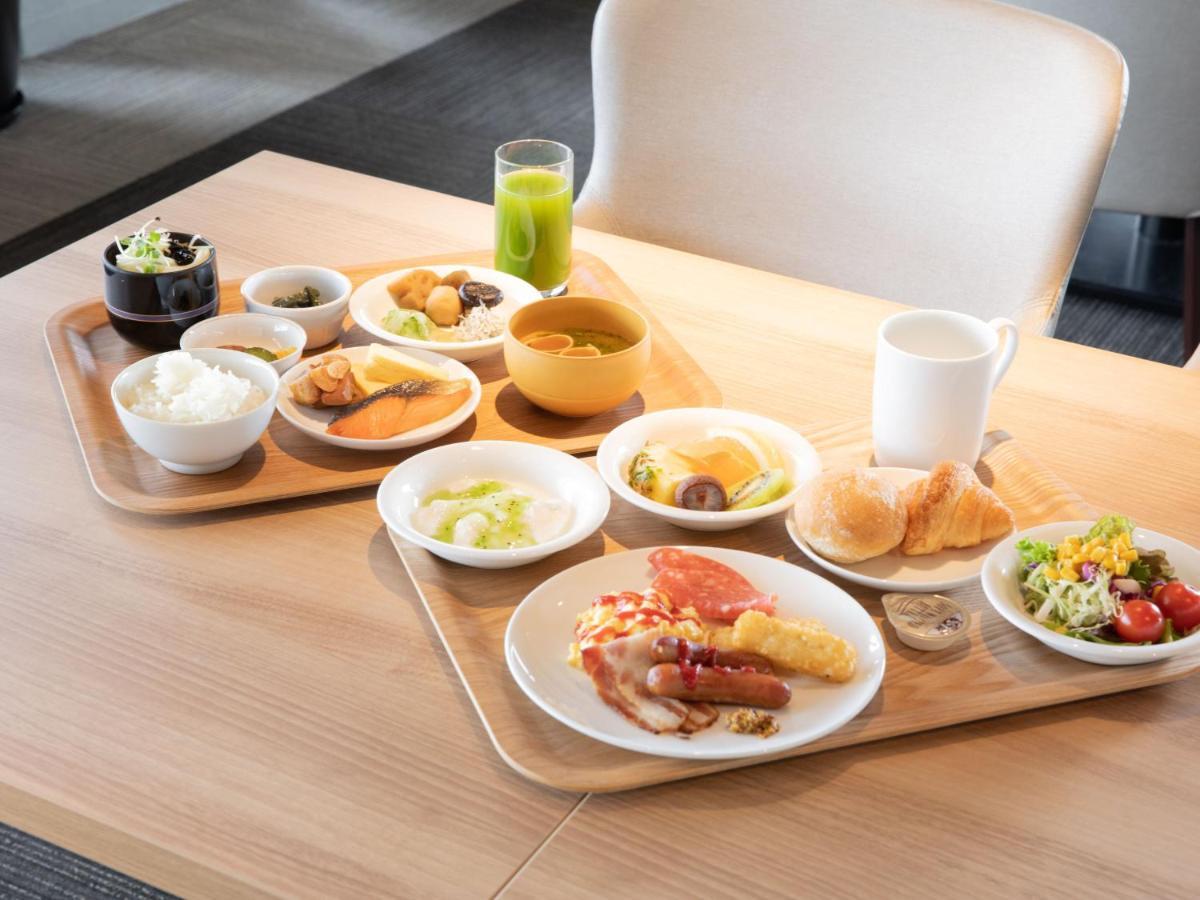 Platon Hotel Yokkaichi Esterno foto