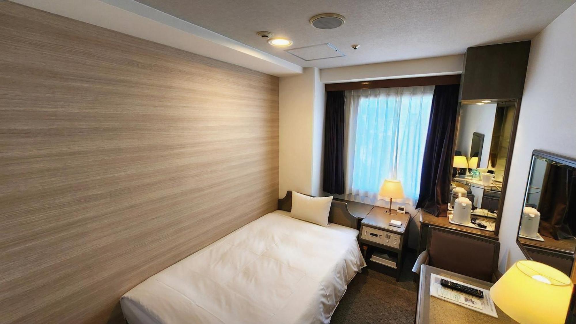 Platon Hotel Yokkaichi Esterno foto